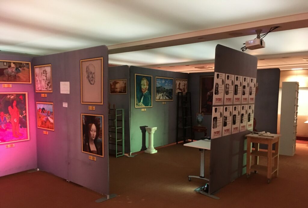 Escape Game Géant décor - Braquage de musées